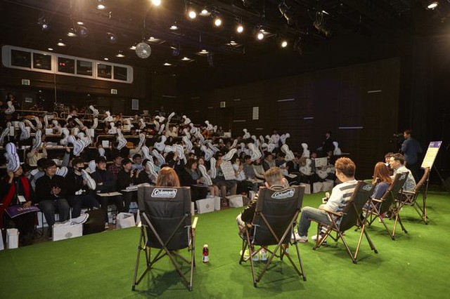Cận cảnh hội trường sang chảnh nơi Sơn Tùng M-TP tổ chức họp fan ở Hàn Quốc - Ảnh 8.