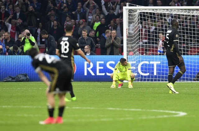 Ajax 4-1 Lyon: Thắng đậm, Ajax tiến bước dài đến trận chung kết Europa League - Ảnh 3.