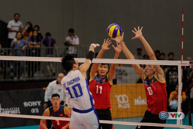 ĐT bóng chuyền nam Việt Nam thắng ấn tượng ở trận ra quân tại SEA Games 29 - Ảnh 1.