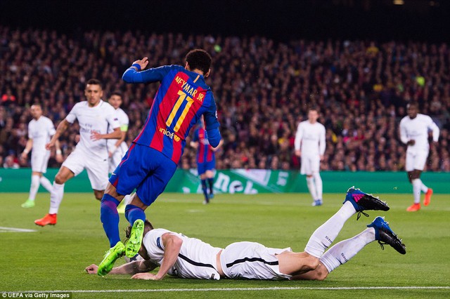 Barcelona 6-1 PSG: Những hình ảnh điên rồ không thể nào quên - Ảnh 4.