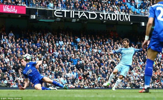Manchester City 2-1 Leicester: Chủ nhà củng cố vị trí trong top 4 - Ảnh 1.