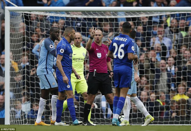 Manchester City 2-1 Leicester: Chủ nhà củng cố vị trí trong top 4 - Ảnh 3.