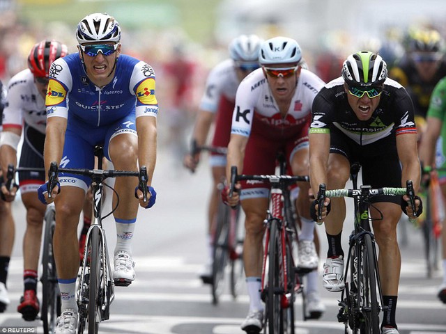 Chris Froome tiếp tục giữ áo vàng sau chặng 7 Tour de France - Ảnh 1.