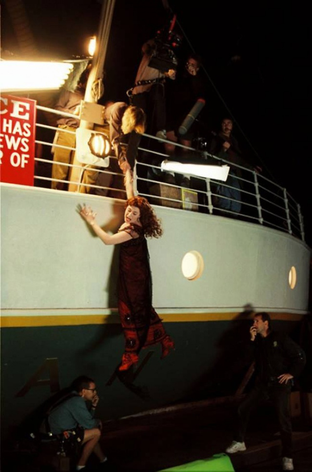 Thích thú với những hình ảnh hậu trường độc của Titanic - Ảnh 5.