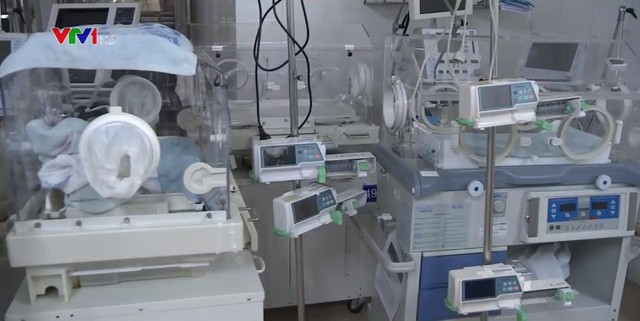Vụ 4 trẻ tử vong tại Bắc Ninh: Do sốc nhiễm khuẩn trên trẻ đẻ non suy hô hấp - Ảnh 1.