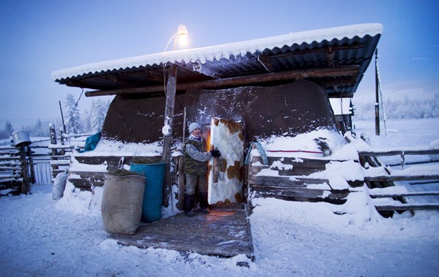 Khám phá cuộc sống ở thị trấn lạnh giá nhất thế giới - Ảnh 10.