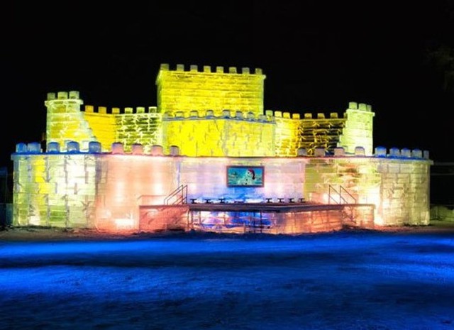 Khám phá những lâu đài băng tuyệt đẹp vòng quanh thế giới - Ảnh 10.