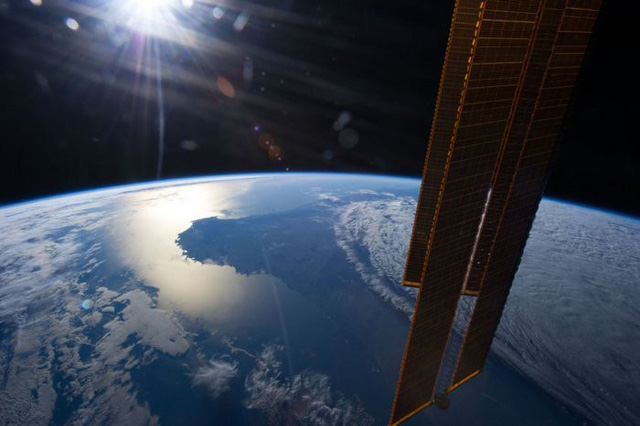 Hình ảnh ngoạn mục của Trái Đất nhìn từ không gian - Ảnh 4.