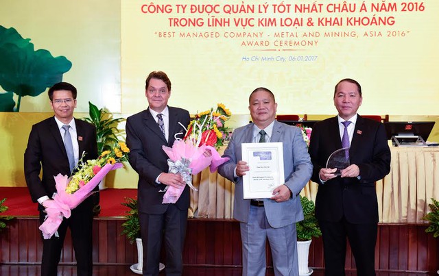 Tập đoàn Hoa Sen lần thứ 2 nhận giải thưởng Công ty được quản lý tốt nhất châu Á - Ảnh 2.