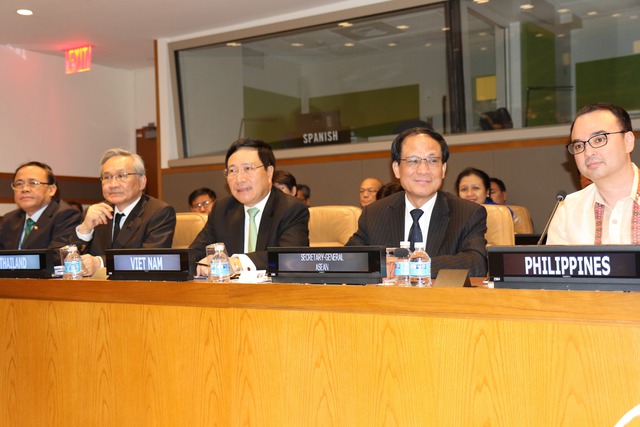 Phó Thủ tướng Phạm Bình Minh dự Hội nghị Bộ trưởng Ngoại giao ASEAN - Ảnh 7.