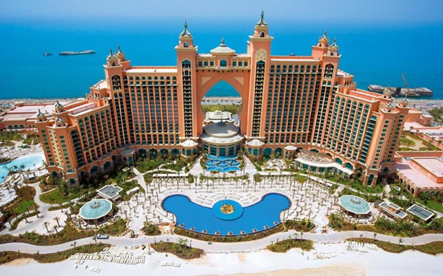 Khách sạn siêu xa xỉ 30.000 USD/đêm ở Dubai có gì đặc biệt? - Ảnh 1.
