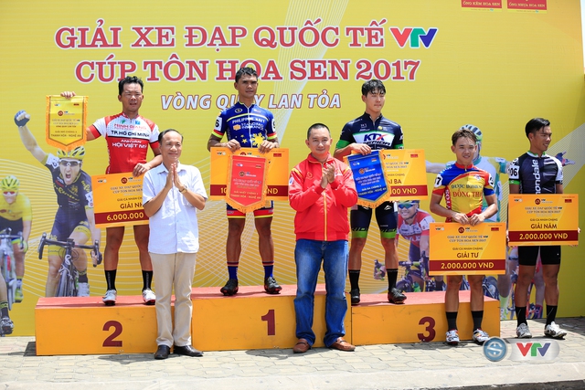 Giải xe đạp Quốc tế VTV Cúp Tôn Hoa Sen 2017: Ronald Oranza về nhất chặng 3 - Ảnh 2.