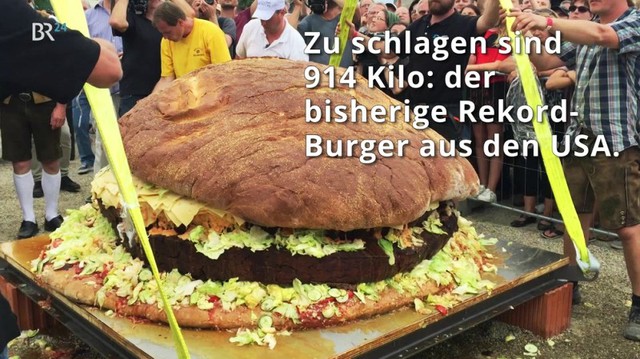 Chiếc bánh hamburger nặng hơn 1.5 tấn lập kỷ lục thế giới  - Ảnh 3.