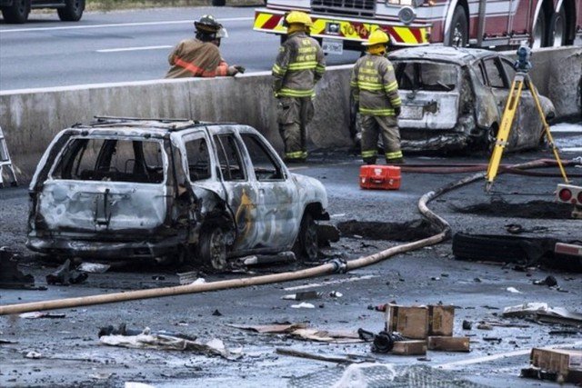 Tai nạn liên hoàn ở Canada, ít nhất 3 người thiệt mạng - Ảnh 6.