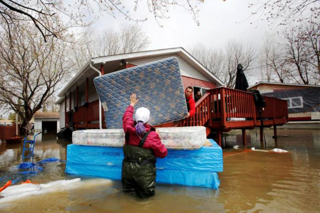 Canada ban bố tình trạng khẩn cấp do ngập lụt - Ảnh 11.