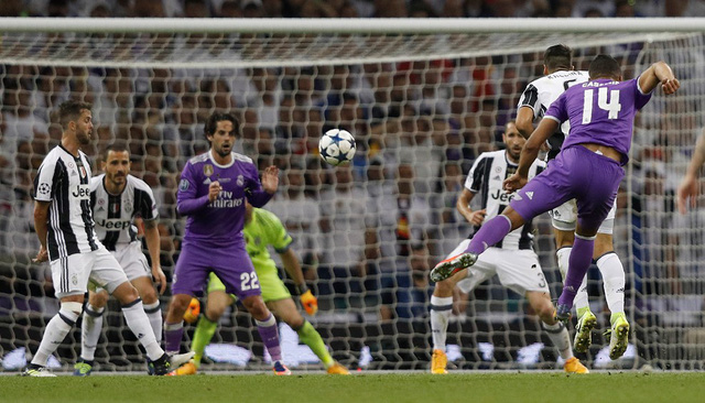 Chung kết Champions League: Ronaldo tỏa sáng, Real phá tan lời nguyền - Ảnh 5.