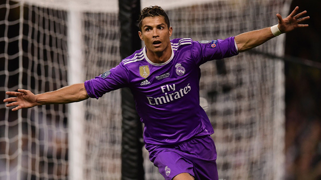Tiết lộ: Siêu cò Mendes “đi đêm” với PSG trong thương vụ Ronaldo - Ảnh 1.
