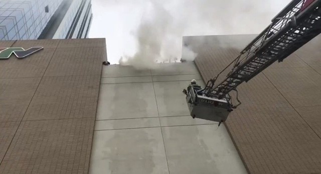 Diễn tập phương án chữa cháy và cứu hộ tại tầng 16 tòa nhà Trung tâm Đài THVN - Ảnh 5.