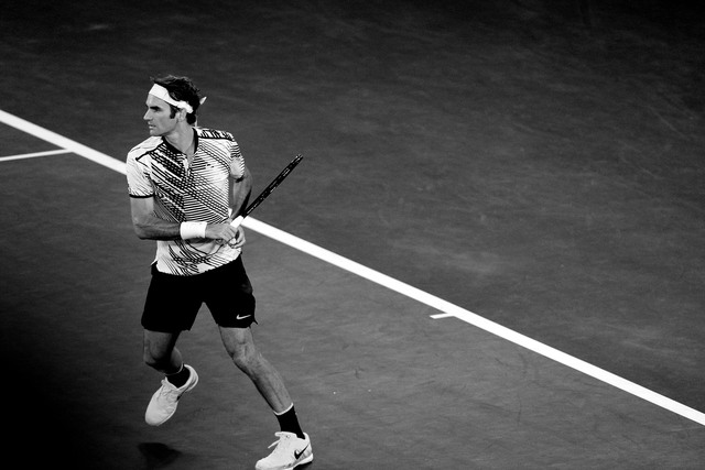 Chùm ảnh: Những hình ảnh ấn tượng nhất trận bán kết Federer - Wawrinka - Ảnh 8.