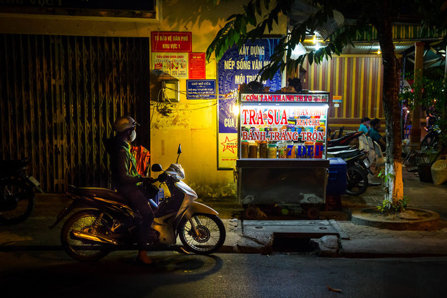 Sắc màu đường phố Việt Nam qua ống kính của nhiếp ảnh gia Ba Lan - Ảnh 6.