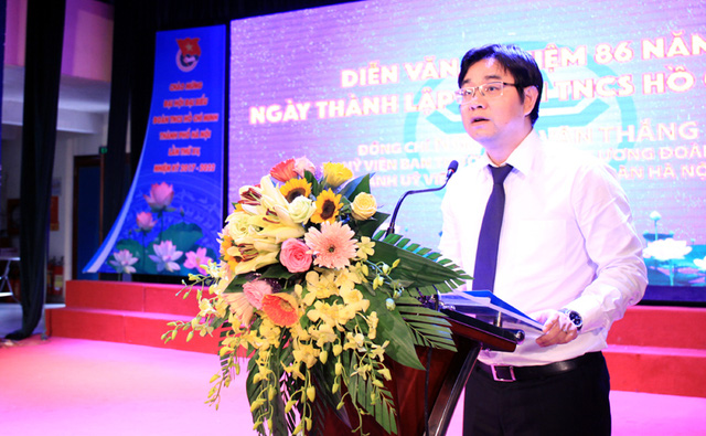 Hà Nội tuyên dương 100 Bí thư Chi đoàn giỏi Thủ đô  - Ảnh 1.