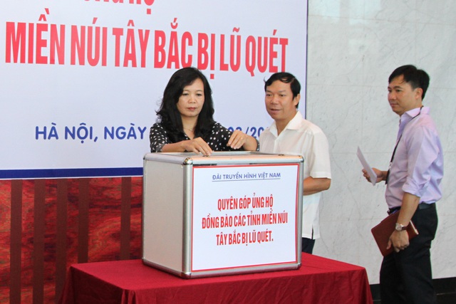 Đài THVN tổ chức quyên góp ủng hộ đồng bào các tỉnh Tây Bắc - Ảnh 2.