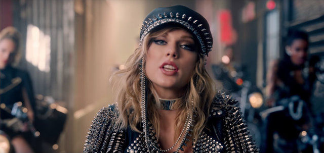 Săm soi loạt đồ trang sức hàng hiệu trong MV mới của Taylor Swift - Ảnh 3.