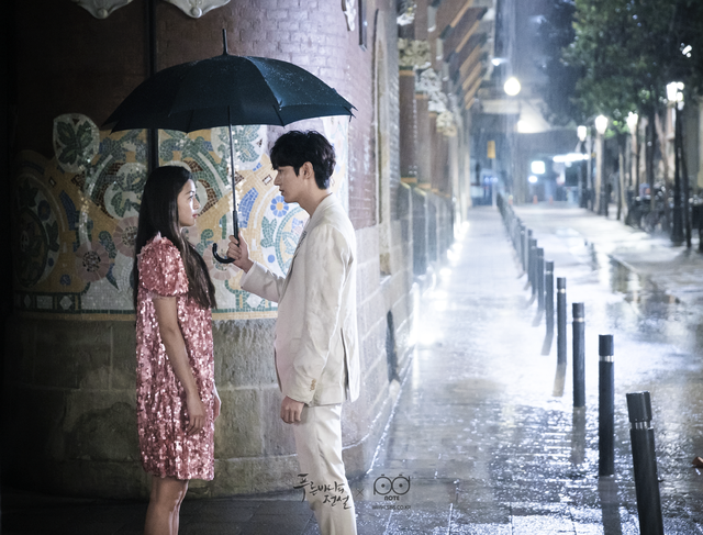 Jun Ji Hyun: Đóng vai nàng tiên cá là một thử thách lớn - Ảnh 9.