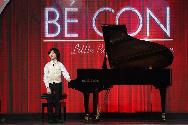 Mặt trời bé con: Học piano một năm, thần đồng 8 tuổi đã phá vỡ kỷ lục thế giới - Ảnh 4.
