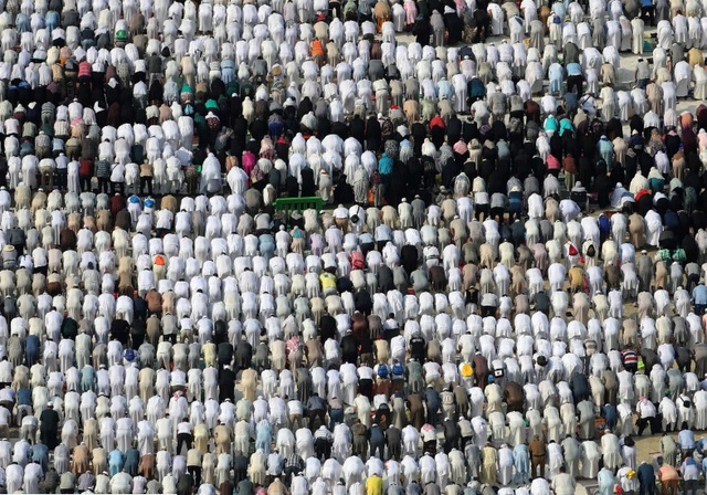 2 triệu người Hồi giáo hành hương tới Thánh địa Mecca - Ảnh 9.
