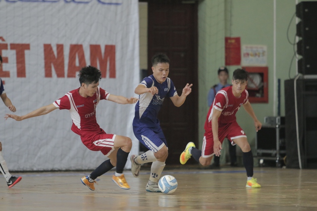 ĐH Bách khoa Hà Nội vô địch futsal sinh viên 2017 - Ảnh 1.