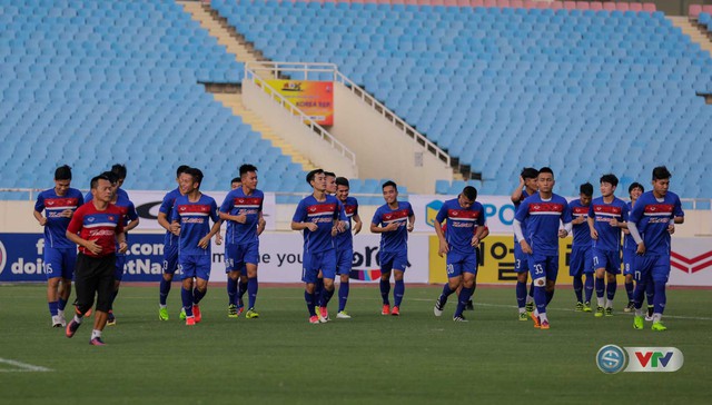 ẢNH: ĐT U22 Việt Nam tích cực tập sút chờ đối đầu Tuyển các ngôi sao K-League - Ảnh 1.