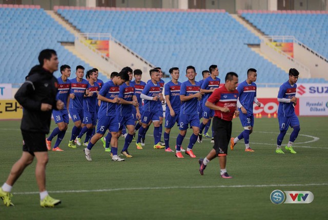 ẢNH: ĐT U22 Việt Nam tích cực tập sút chờ đối đầu Tuyển các ngôi sao K-League - Ảnh 2.
