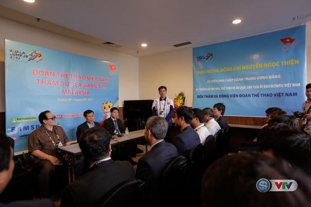 Bộ trưởng Bộ VHTT&DL Nguyễn Ngọc Thiện gửi lời động viên của Thủ tướng tới các VĐV dự SEA Games 29 - Ảnh 1.