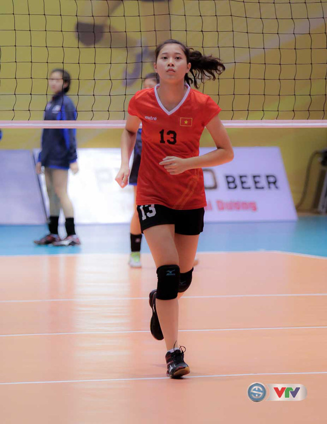 Vẻ đẹp gây sốt của chân dài 15 tuổi ở Giải bóng chuyền nữ Quốc tế VTV Cup Tôn Hoa Sen 2017 - Ảnh 1.