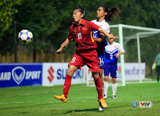 Ảnh: Thắng Singapore 8-0, ĐT nữ Việt Nam vươn lên đầu bảng - Ảnh 11.