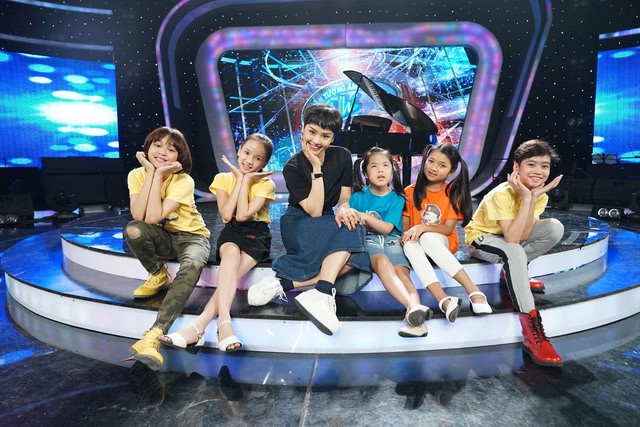 Vietnam Idol Kids 2017: Miu Lê tự nhận mình là người hâm mộ Thiên Khôi - Ảnh 5.