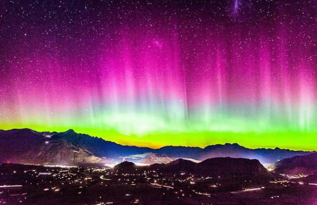 Nam cực quang xuất hiện tuyệt đẹp trên bầu trời New Zealand - Ảnh 4.