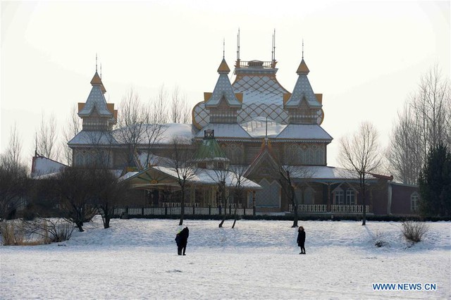 Đắm mình trong không gian văn hóa Nga phủ trắng tuyết tại Cáp Nhĩ Tân - Ảnh 9.
