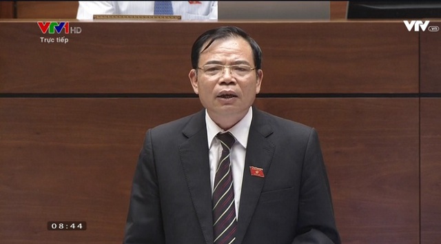 Đại biểu tranh luận về khủng hoảng thịt lợn và điệp khúc được mùa mất giá với Bộ trưởng Nguyễn Xuân Cường - Ảnh 3.