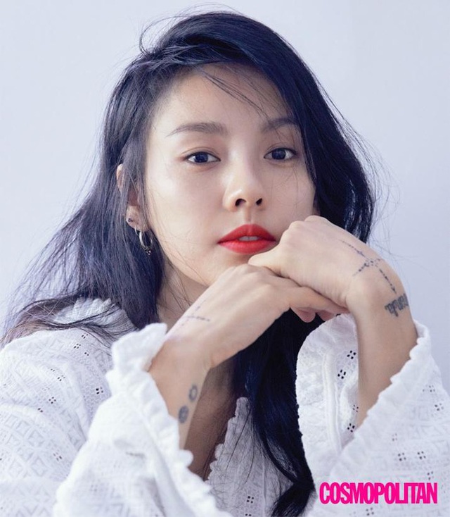 Lee Hyori cực sexy trên bìa tạp chí - Ảnh 12.