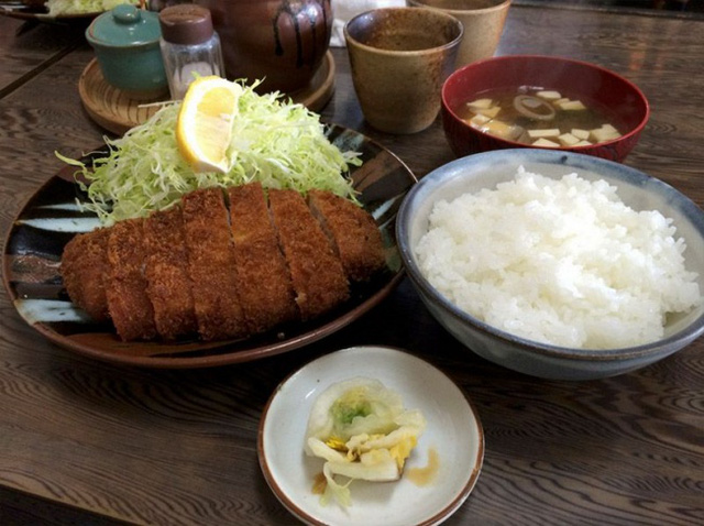 6 thói quen ăn uống giúp phụ nữ Nhật không lo béo - Ảnh 4.