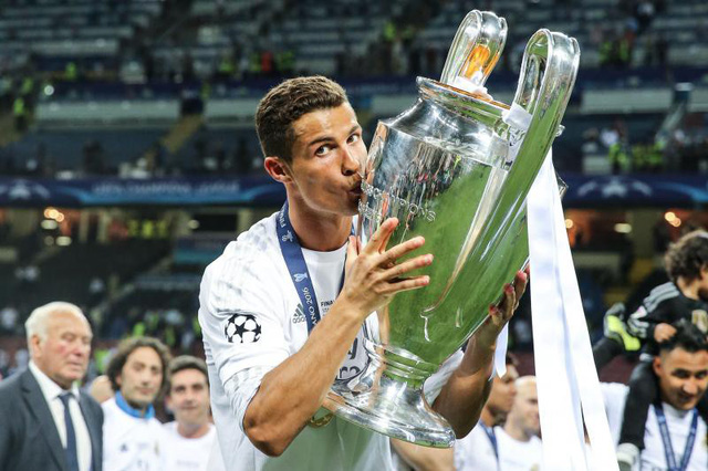 Cristiano Ronaldo chính thức đoạt Quả bóng vàng 2017 - Ảnh 1.