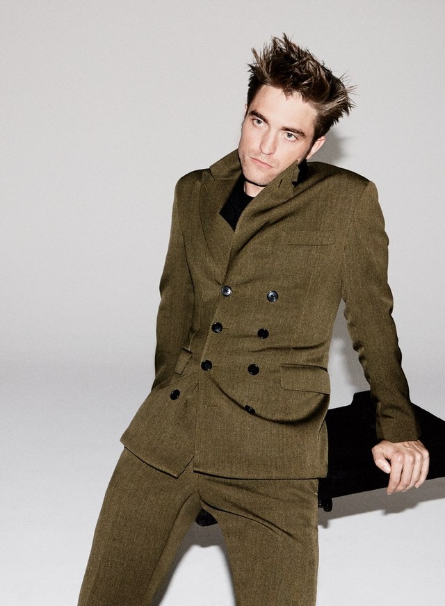 Robert Pattinson trở lại hoành tráng, đã vượt qua nỗi ám ảnh mang tên Chạng vạng - Ảnh 12.