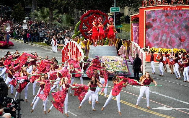 Lễ diễu hành hoa hồng tại bang California, Mỹ - Ảnh 18.