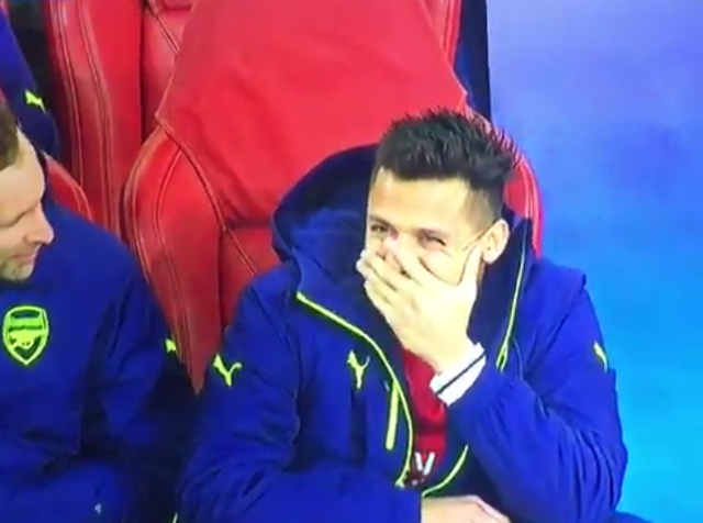 Sau Alexis Sanchez, lũ lượt sao đòi rời Arsenal - Ảnh 1.