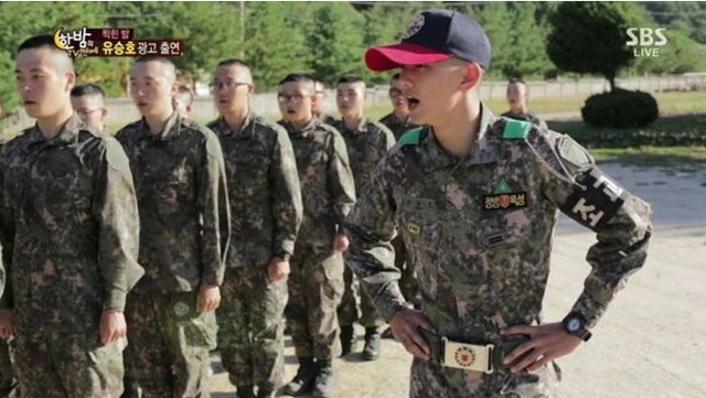 Mặt nạ quân chủ Yoo Seung Ho thú nhận nhập ngũ để chạy trốn khỏi showbiz - Ảnh 2.
