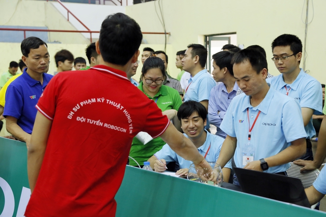 Lộ diện 48 đội tuyển lọt vào vòng loại 2 Robocon Việt Nam 2017 phía Bắc - Ảnh 7.