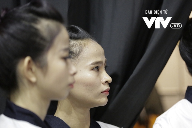 Ấn tượng với 3 cô gái vàng Taekwondo Việt Nam, VIP Malaysia xin chụp ảnh selfie - Ảnh 3.
