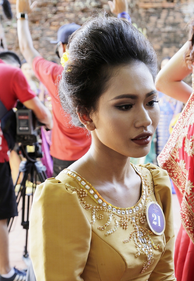 Hoa hậu Hữu nghị ASEAN: Khám phá văn hóa Đông Nam Á qua những thiết kế ấn tượng - Ảnh 6.